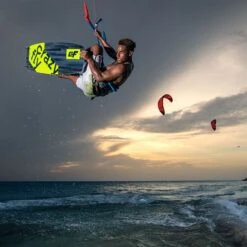 2023 Crazyfly Raptor LTD Neon - 25% Off Discounts Apply ! 14 2023 Crazyfly Raptor LTD Neon - 25% Off Discounts Apply ! -Kiteboarding Shop crazyfly 2023 raptor ltd neon size 7