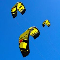 Ozone Uno V2 Inflatable Trainer Kite Only Discounts Apply ! -Kiteboarding Shop ozone uno v2 size 3